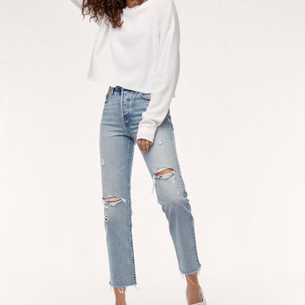 Levi’s Wedgie Straight sz 28